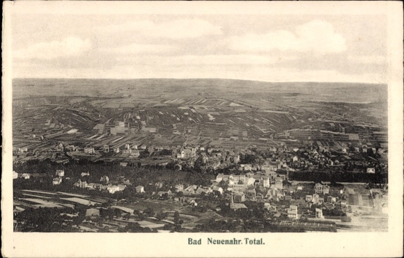 Ak Bad Neuenahr Ahrweiler Rheinland Pfalz, Landschaftsansicht von  hügelige Felder, Stadtansicht