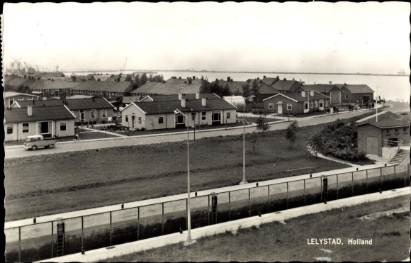 Postcard Lelystad Flevoland, Panorama, Deich, Kanal, Wehr