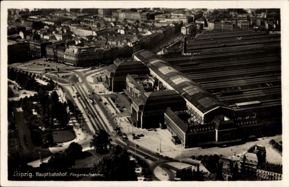 Postcard Leipzig in Sachsen, main station, aerial photograph