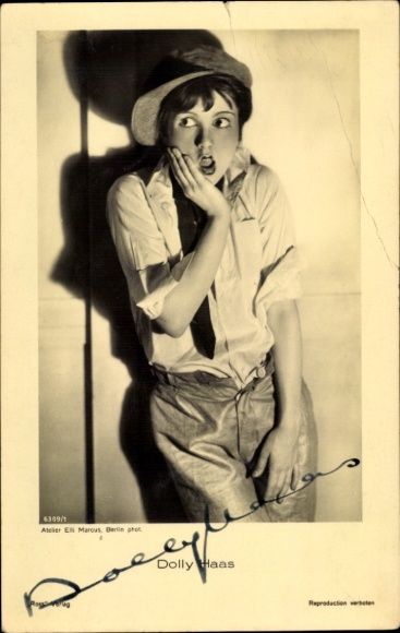 Postcard actress Dolly Haas, portrait, autograph