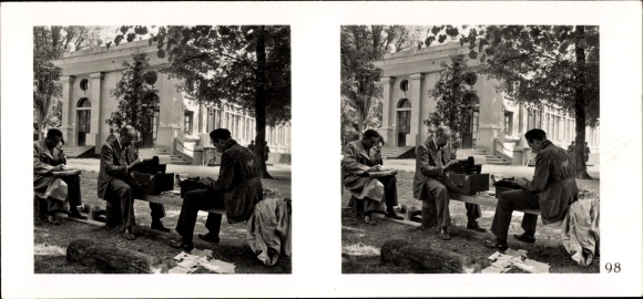 Stereo spatial image photo &quot;The Struggle in the West&quot; No. 98, foreign press in Compiegne