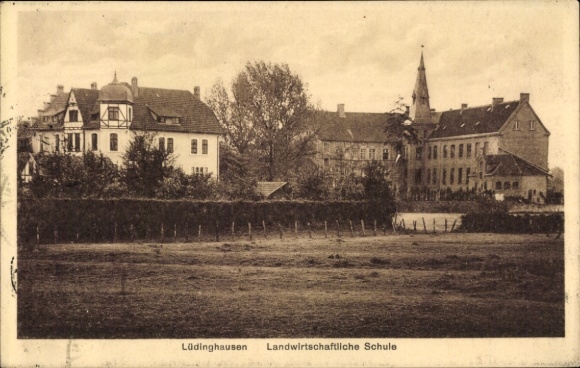 Postcard Lüdinghausen in Münsterland Westphalia, agricultural school