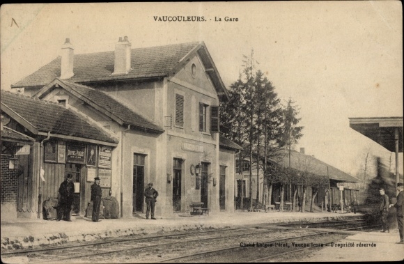 Postcard Vaucouleurs Meuse, The Station