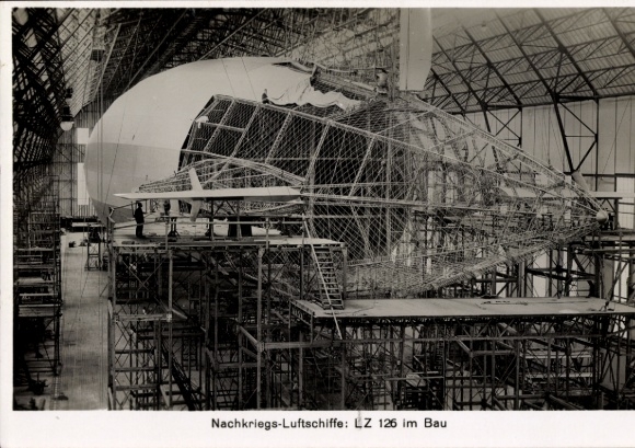 Zeppelin World Tours Collector's Card No. 63 Post-War Airships, LZ 126 under Construction