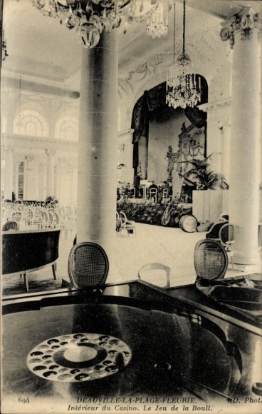 Ak Deauville La Plage Fleurie Calvados, Interieur du Casino, Le Jeu de la Boull