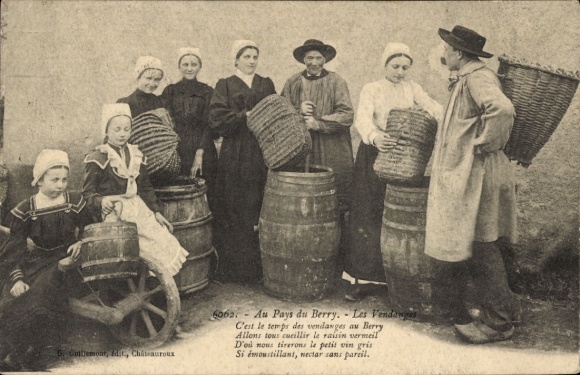 CPA Au Pays du Berry, Les Vendanges