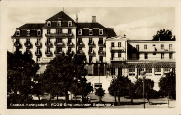 Postcard Ostseebad Heringsdorf on Usedom, FDGB recreation home Solisarität