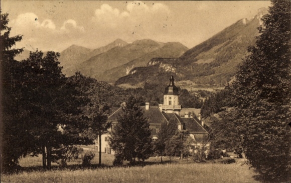 KP Marquartstein w Chiemgau, Górna Bawaria, Zamek Górnej Bawarii, góry w tle, nostalgia...