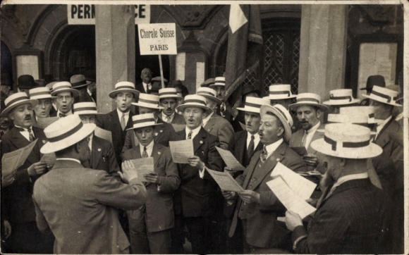 Postcard Paris, Swiss Choir