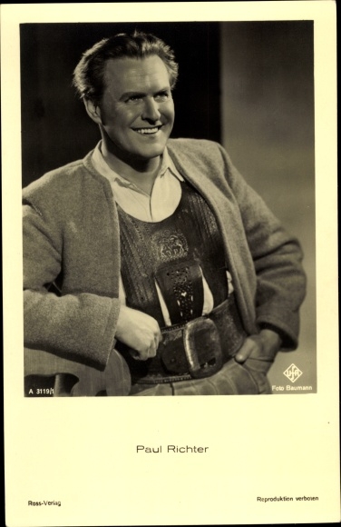 Postcard Actor Paul Richter, portrait