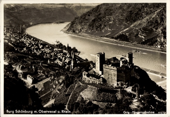 KP Oberwesel am Rhein, zdjęcie lotnicze, zamek Schönburg