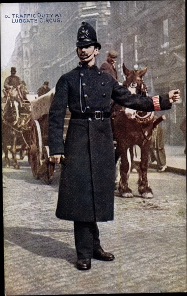 Postcard London City, Traffic at Ludgate Circus, Traffic Cop