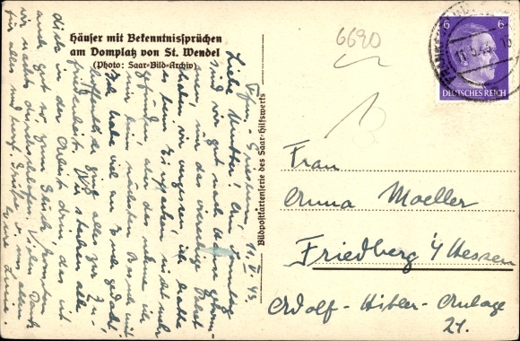 Postcard Sankt Wendel Saarland, houses with confessions on the cathedral square, market stalls