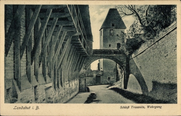 Postcard Landshut in Lower Bavaria, Trausnitz Castle, battlements, architecture