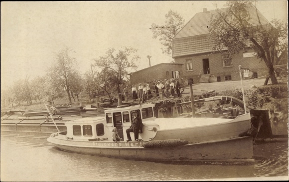 PC Hamburg Mitte Steinwerder, shipyard HC Stülcken son motor boat
