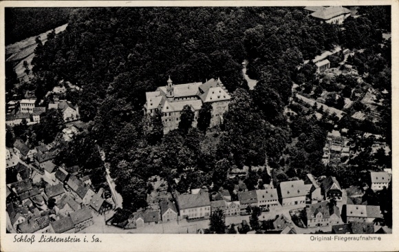 Ak Lichtenstein in Sachsen, Schloss, Fliegeraufnahme