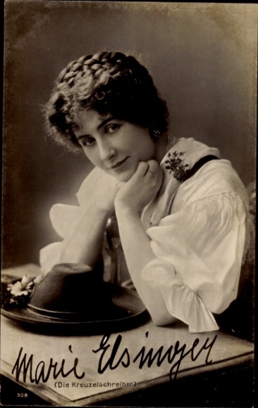 Photo Postcard actress Marie Elsinger, The Kreuzelschreiber, autograph, Schauspielhaus Hamburg