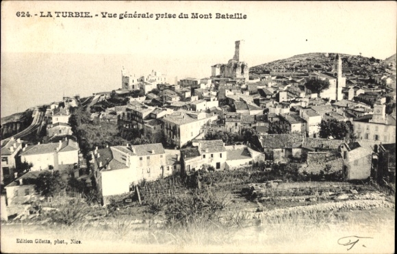 KP La Turbie Alpes Maritimes, widok ogólny, Mont Bataille, zdjęcie czarno-białe