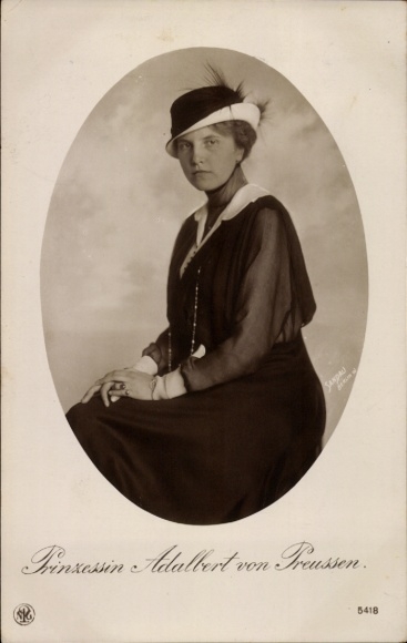 Postcard Princess Adalbert of Prussia, Adelheid of Saxe Meiningen, Portrait, NPG 5418