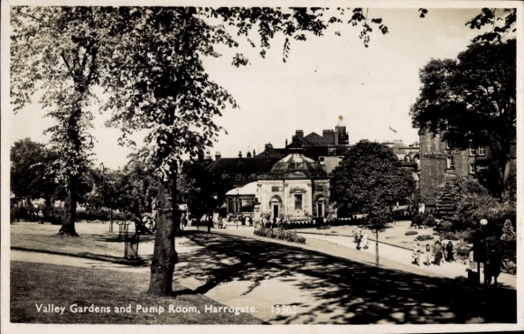 PC Harrogate Yorkshire England, Valley Gardens, Pump Room