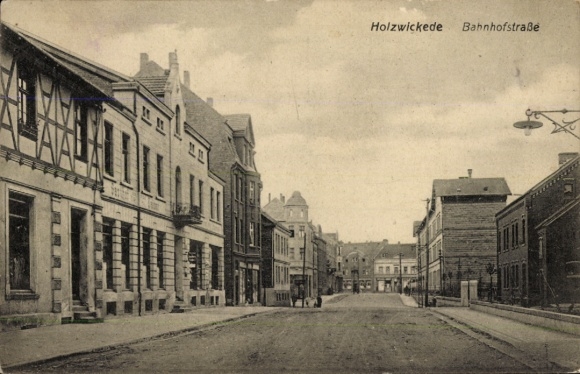 Ak Holzwickede im Ruhrgebiet, Bahnhofstraße, Gasthof