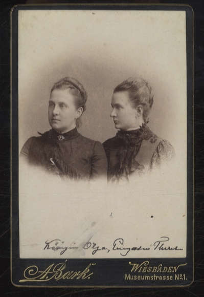Cabinet photo Queen Olga of Greece, née Konstantinova Romanova of Russia, and Eugenie Th.