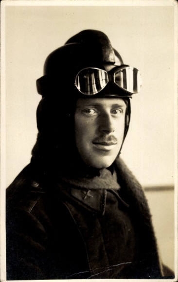 Foto Ak Portrait einen Flugpioniers, Pilot