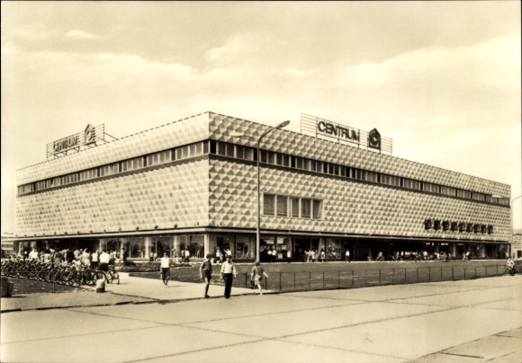 Postcard Hoyerswerda Oberlausitz, Neustadt, Centrum Department Store