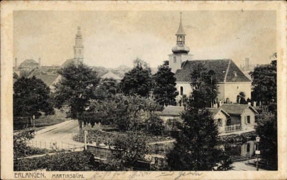 Ak Erlangen in Mittelfranken Bayern, Bild von Martinsbühl, Kirche, Bäume, Häuser, Stadtansicht