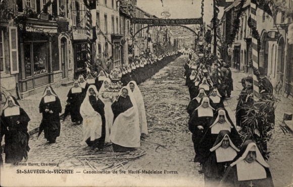 CPA Saint Sauveur le Vicomte Manche, Canonization of Ste Marie-Madeleine