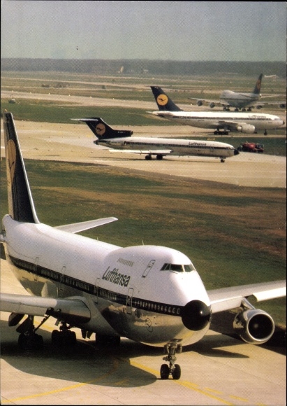 Postcard German passenger aircraft, Lufthansa