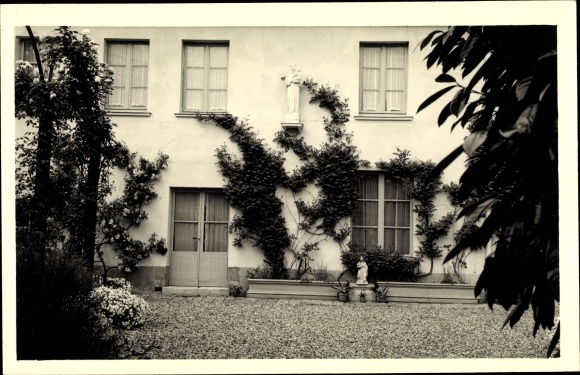 Photo Postcard Le Mesnil Saint Denis Yvelines, Rest Home