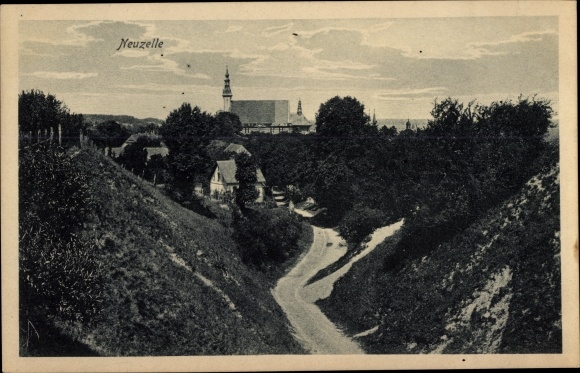 Postcard Neuzelle in Brandenburg, view of the town, church