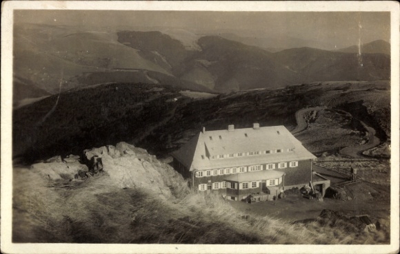 Foto Ak Mulhouse Haut Rhin, Fliegeraufnahme mit Blick auf das Hôtel du Grand Ballon