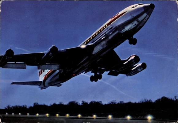 Postcard US American passenger aircraft, TWA, Boeing 707 B