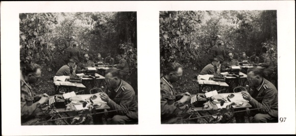 Stereo spatial image photo &quot;The Battle in the West&quot; No. 97, PK reporters working in the forest of Compiègne 1940