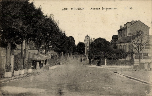 Postcard Meudon Hauts de Seine, Avenue Jacqueminot, city view, trees, houses, sidewalk