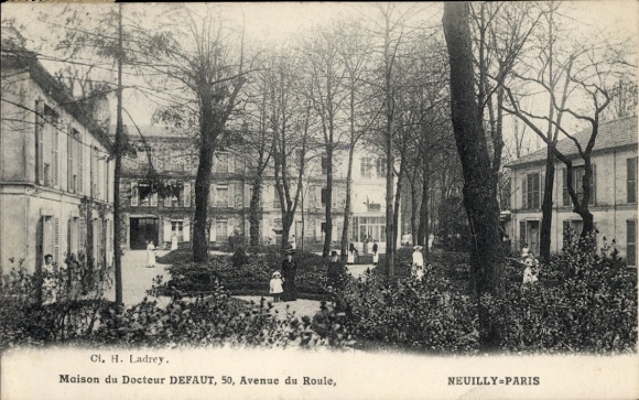 CPA Neuilly sur Seine, Maison du Docteur Defaut, 50, Avenue du Roule