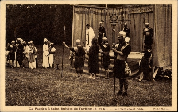 Ak Saint Sulpice de Favieres Essonne, La Passion, Le Proces davant Pilate