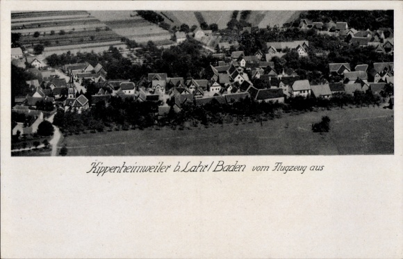 Ak Kippenheimweiler Lahr in Baden Schwarzwald, Luftaufnahme von Kippenheimweiler, viele Dächer, F
