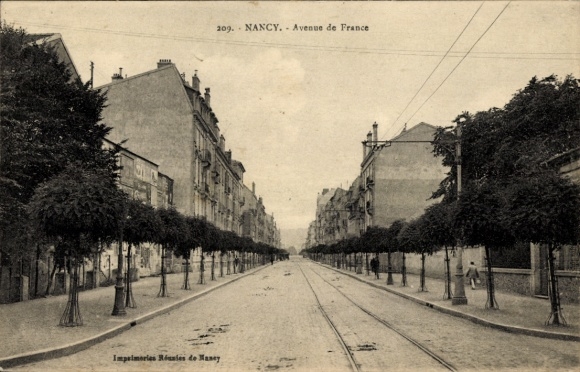 Ak Nancy Meurthe et Moselle, Avenue de France, Bäume, Straßenansicht, 