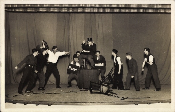 Ak Berlin, Braunhemden, Großdeutsche Spielschar Gau Berlin, Theaterszene, Schauspieler, NSDAP