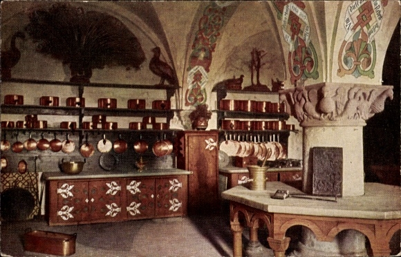 Postcard Lutherstadt Eisenach in Thuringia, Wartburg, court kitchen, copperware, wall paintings, decorative
