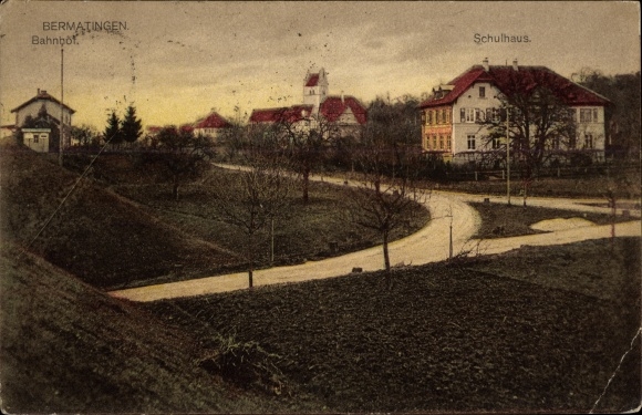Ak Bermatingen im Bodenseekreis, Bahnhof, Schulhaus