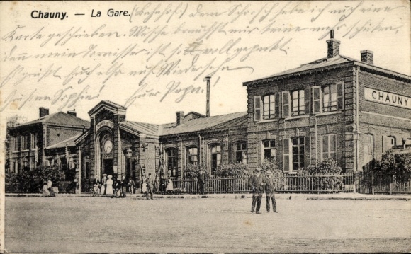 Postcard Chauny Aisne, train station
