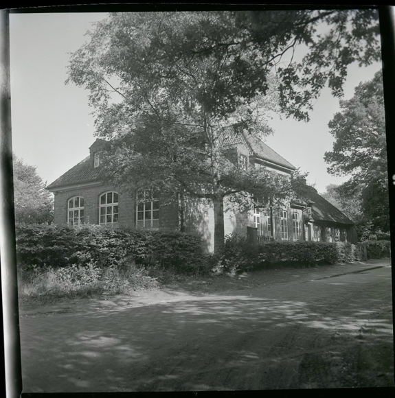 5 celluloid negatives Beckedorf Schwanewede in Lower Saxony, house, business, memorial stone