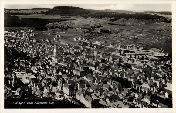 Postcard Tailfingen Albstadt in the Zollernalbkreis Württemberg, aerial photograph