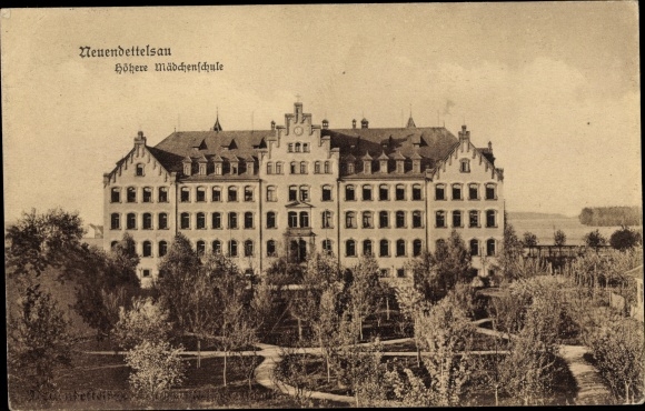 Ak Neuendettelsau in Mittelfranken, Höhere Mädchenschule