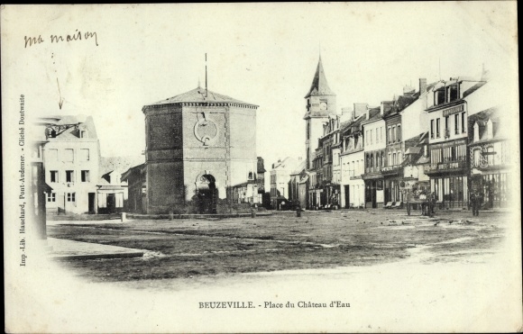 Postcard Beuzeville Eure, Place du Château d&#39;Eau