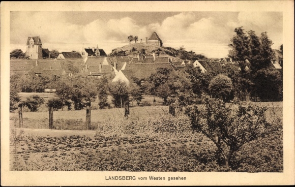 Postcard Landsberg im Saalekreis, view of the town from the west